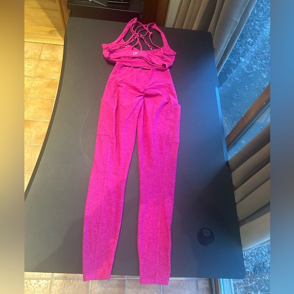 (3) Bombshell Workout Set Bundle - Picture 4 of 13